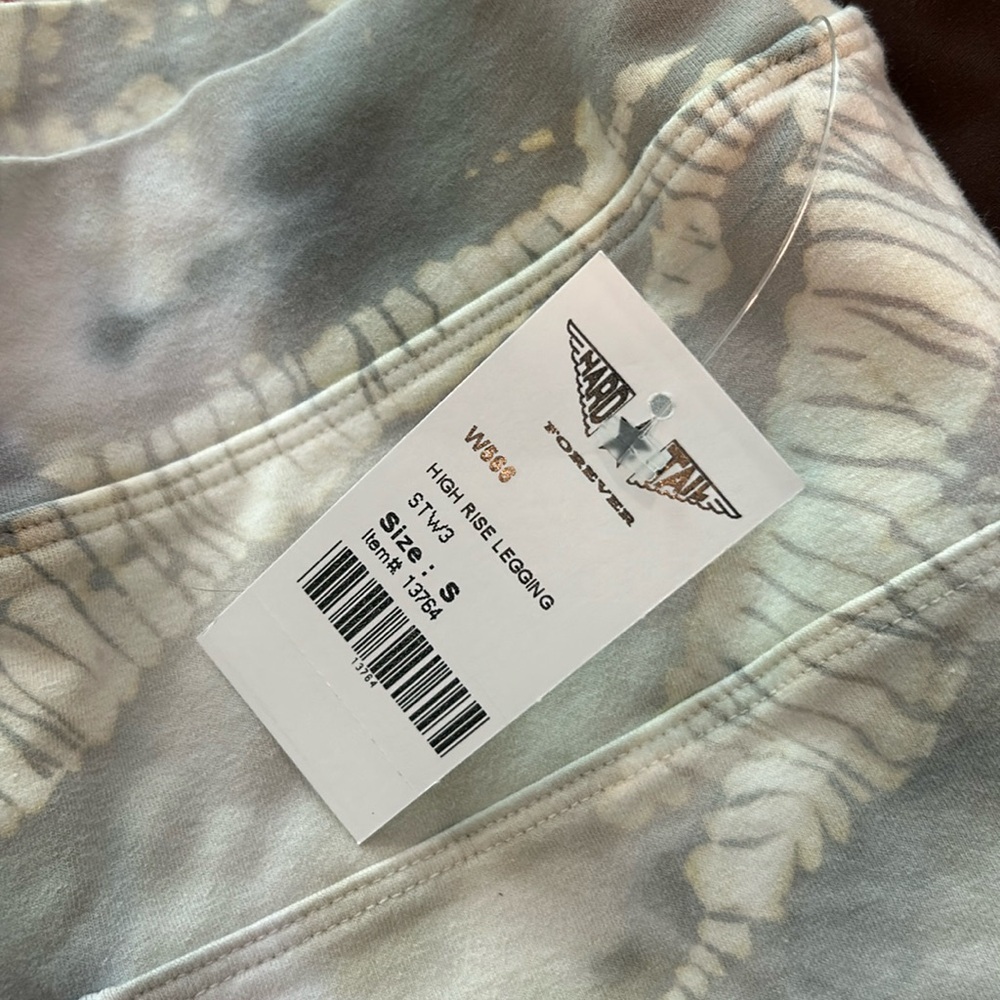 Hard tail leggings